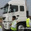 www.dzairauto.com-usine Daimelr Trucks Chenai14.jpg